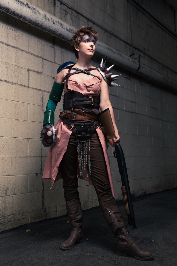 mad-max-fury-road-furiosa-and-princess-peach-cosplay-mashup-imperator-peachiosa5